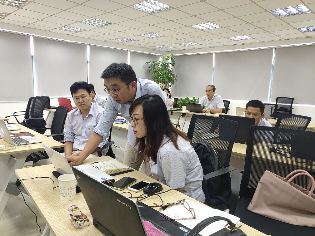 顶通物流 PPT 课堂
